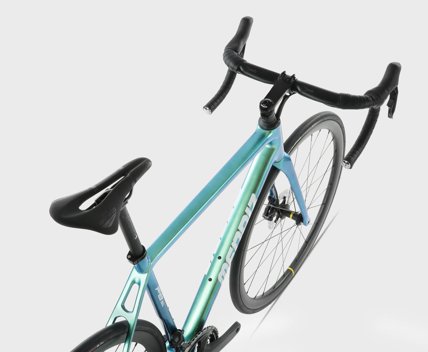 bici da corsa in carbonio