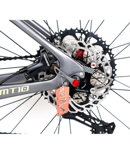Mountain bike in carbonio 29” cambio SHIMANO DEORE 12V GREY