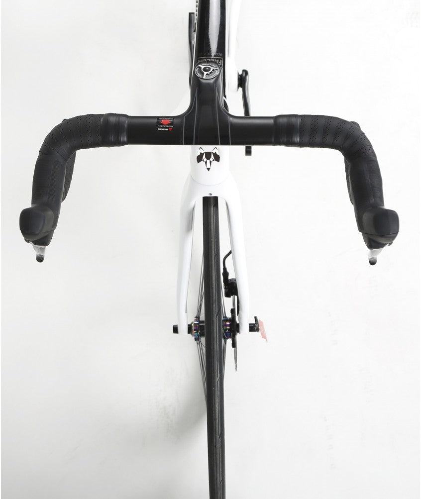 Bici da Strada In Carbonio SRAM RV10R 9,0kg Leggerezza e